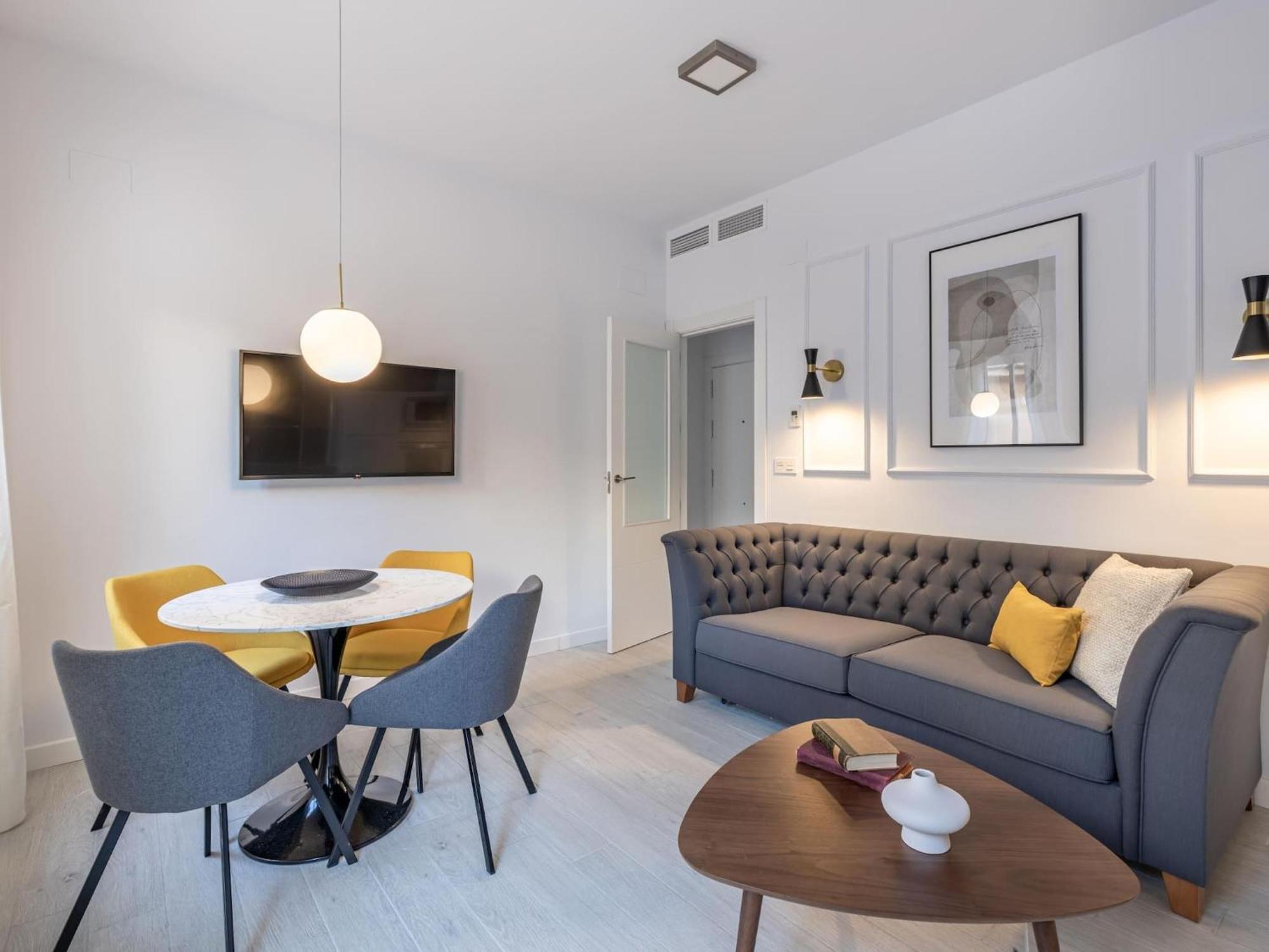 Central Stylish And Elegant 1 & 2 Bedroom Apartments I Γρανάδα Εξωτερικό φωτογραφία