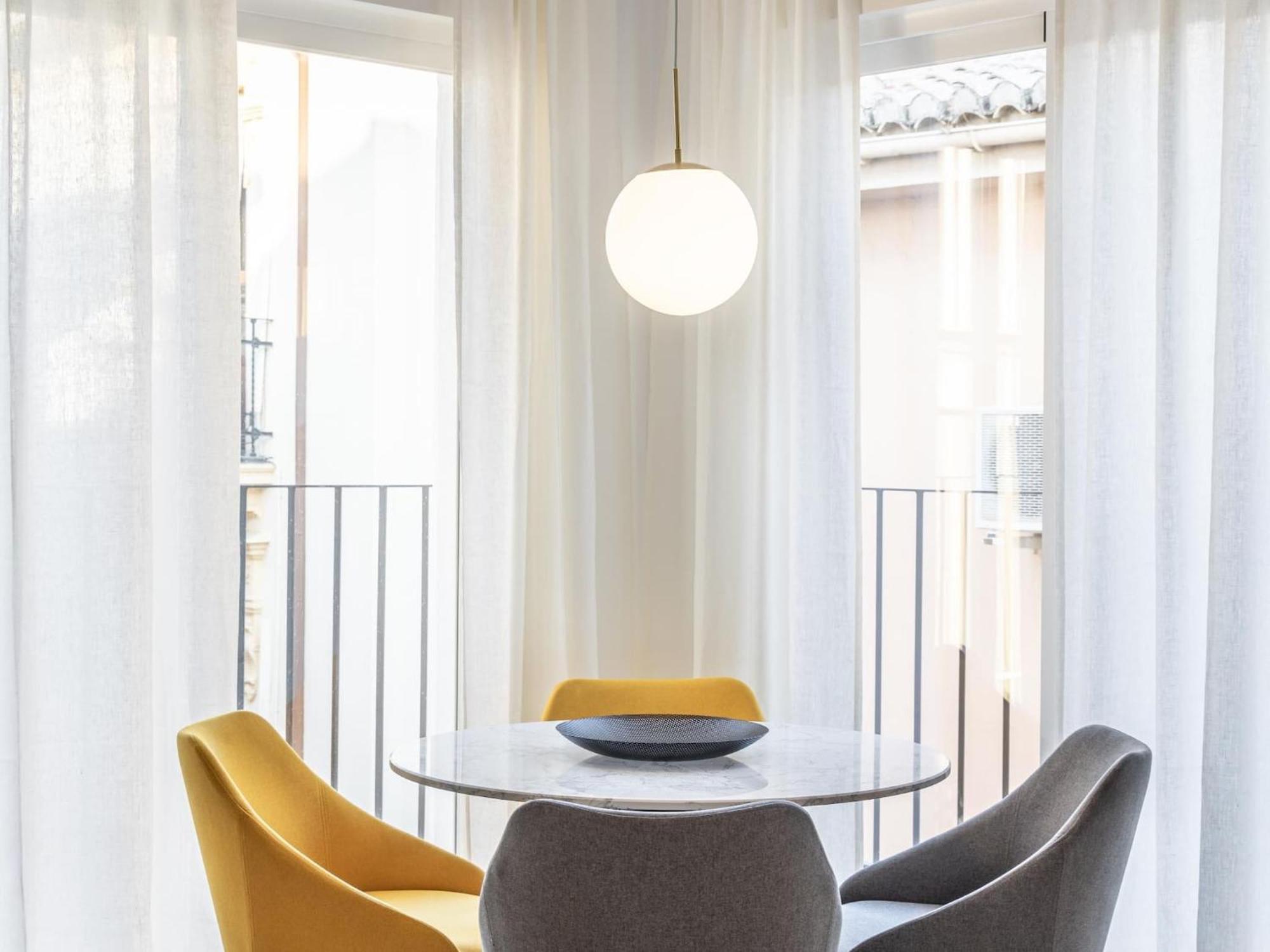 Central Stylish And Elegant 1 & 2 Bedroom Apartments I Γρανάδα Εξωτερικό φωτογραφία